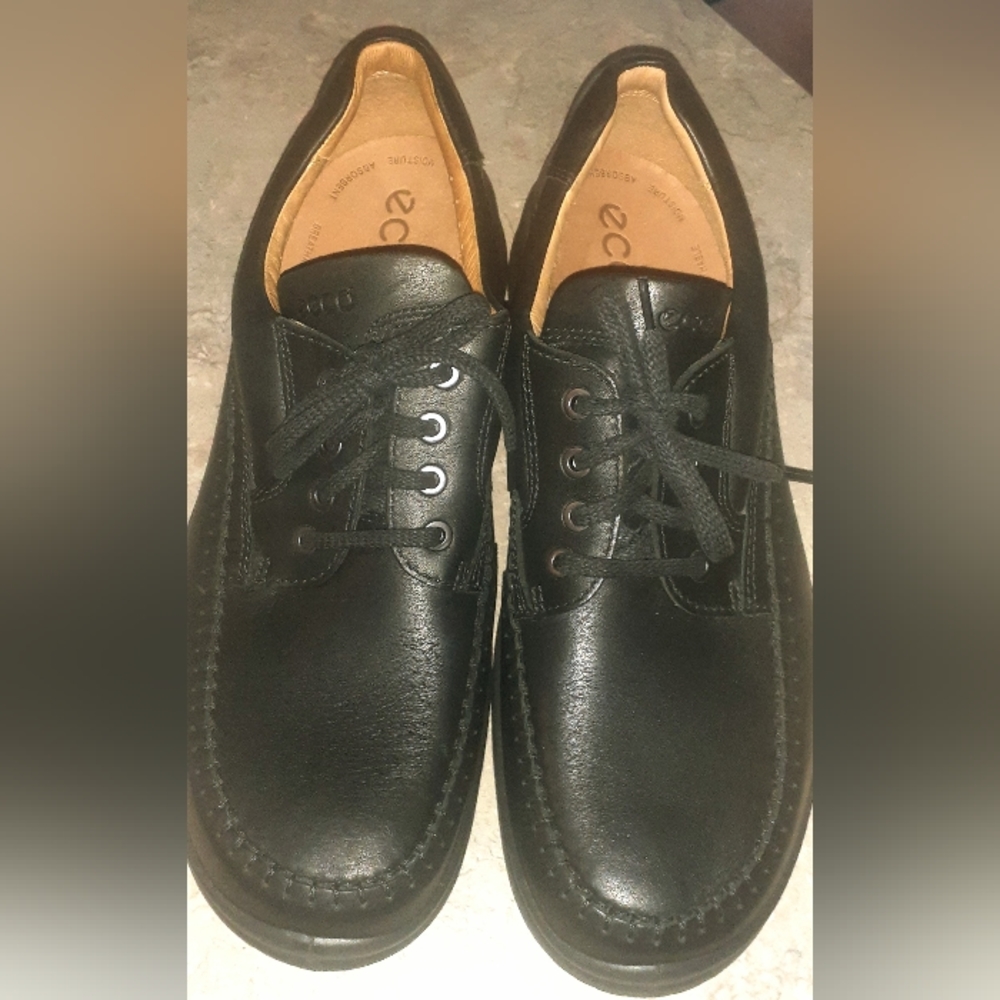 NEW ECCO Skywalker Leather Shoes